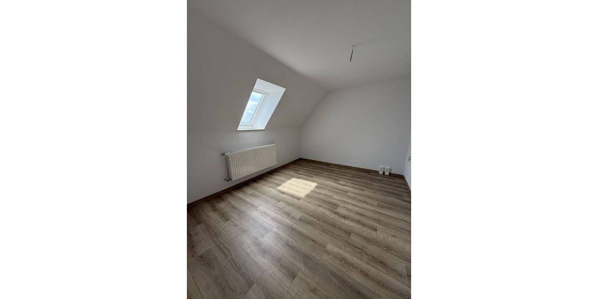 Etagenwohnung Stauchitz - 3 Zimmer, 55 m&sup2;, 385&euro; | Angebot:23971777