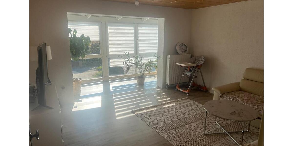 Etagenwohnung Helmstedt - 5 Zimmer, 120 m&sup2;, 1.250&euro; | Angebot:25811820