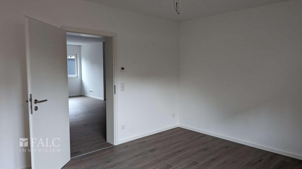Etagenwohnung Neupotz - 2 Zimmer, 75 m&sup2;, 800&euro; | Angebot:25129538