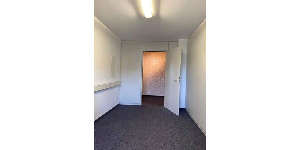 Gewerbeobjekt Böblingen - 1.050&euro; | Angebot:24790648