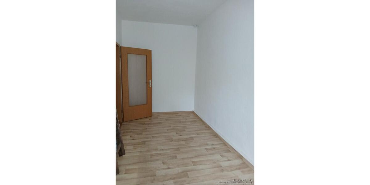 Etagenwohnung Freiberg - 1 Zimmer, 43 m&sup2;, 272&euro; | Angebot:24487633