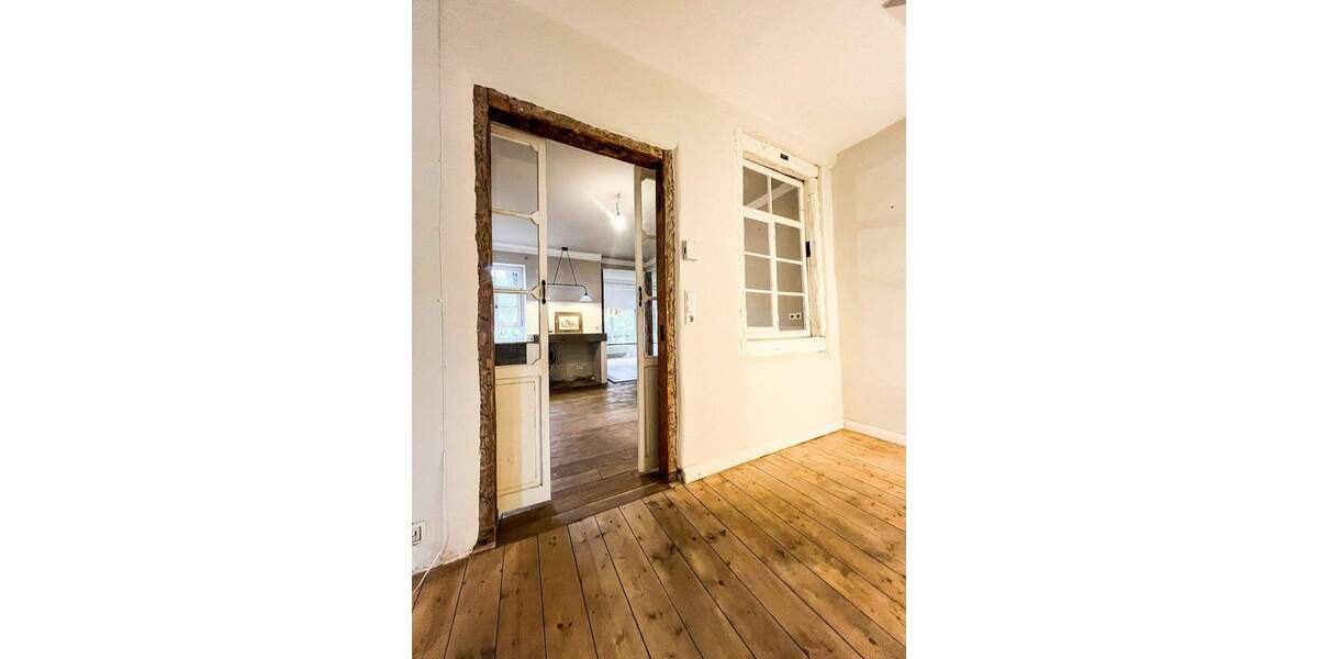 Bauernhaus, Landhaus Rottenburg am Neckar Wendelsheim - 4 Zimmer, 173 m&sup2;, 1.980&euro; | Angebot:25278455