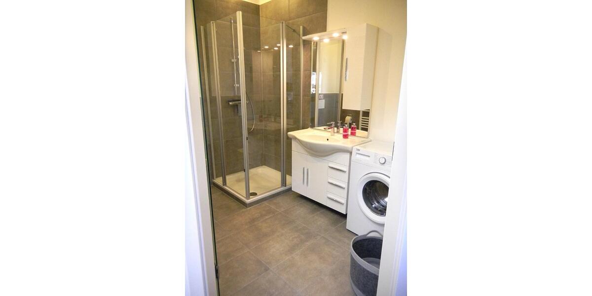 Wohnen auf Zeit Remshalden - 2 Zimmer, 56 m&sup2;, 950&euro; | Angebot:26634821