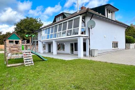 Traumhafte 90 m² 3-Zimmer-Wohnung mit Garten & Weitblick, 96132
