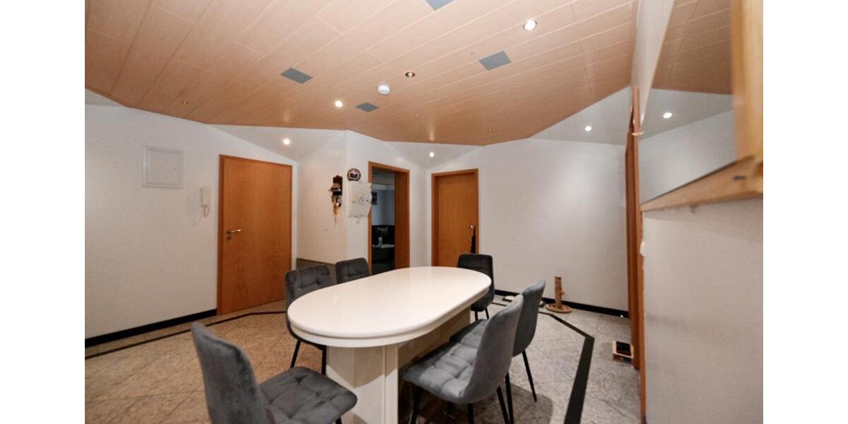 Erdgeschoßwohnung Biedenkopf - 4 Zimmer, 134 m&sup2;, 1.190&euro; | Angebot:24223187