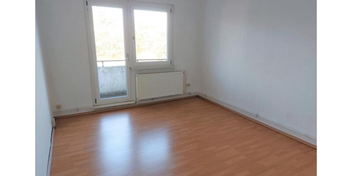 Etagenwohnung Ruhland - 2 Zimmer, 50 m&sup2;, 300&euro; | Angebot:23991401