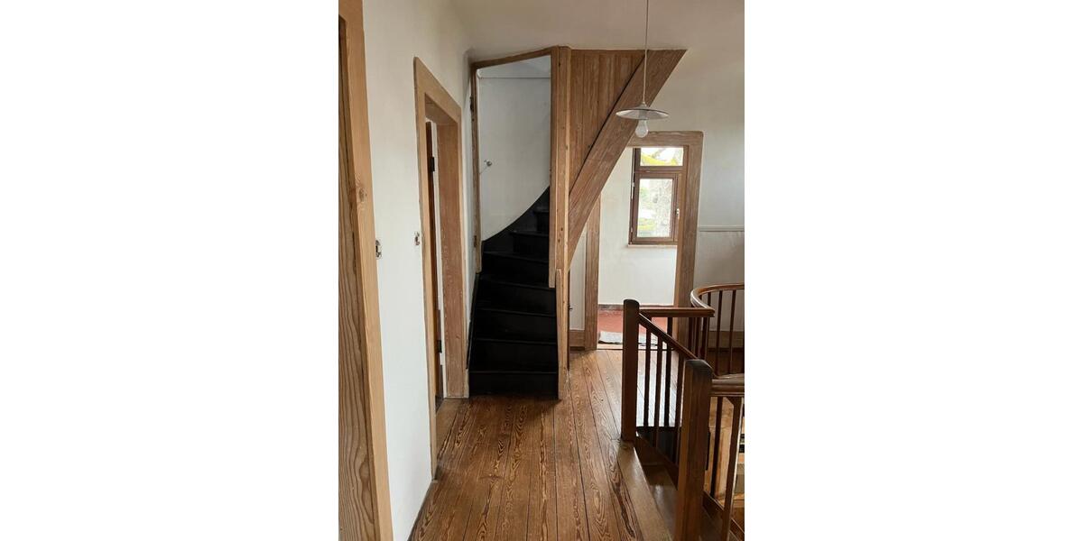 Einfamilienhaus Stuttgart Botnang - 5 Zimmer, 150 m&sup2;, 2.100&euro; | Angebot:24868941