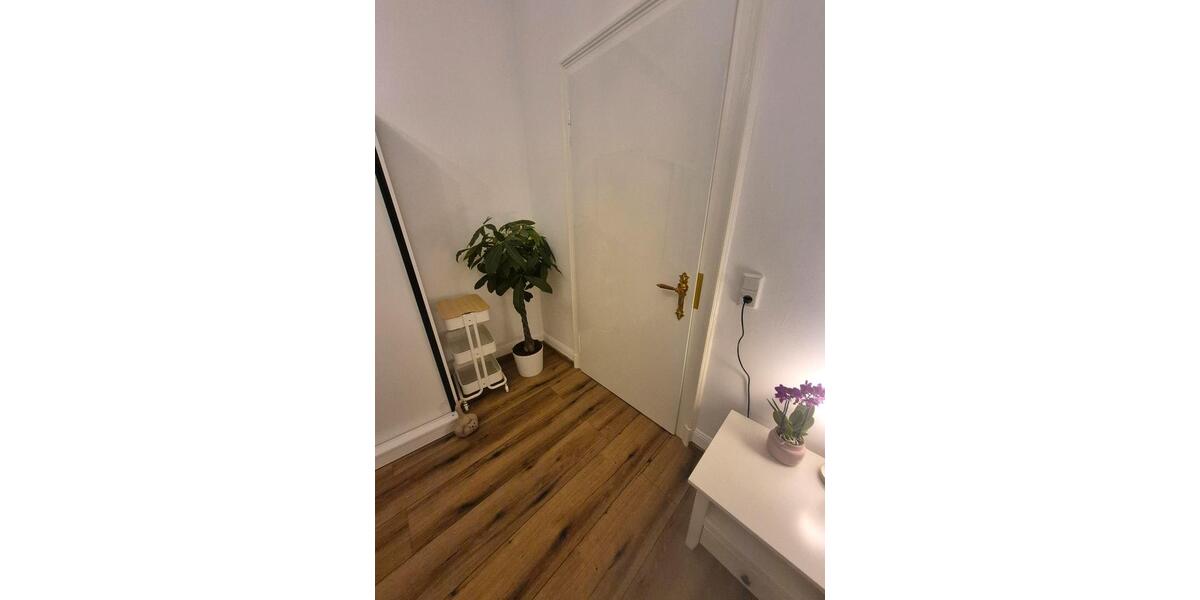 Etagenwohnung Bad Honnef - 1 Zimmer, 15 m&sup2;, 435&euro; | Angebot:24665015