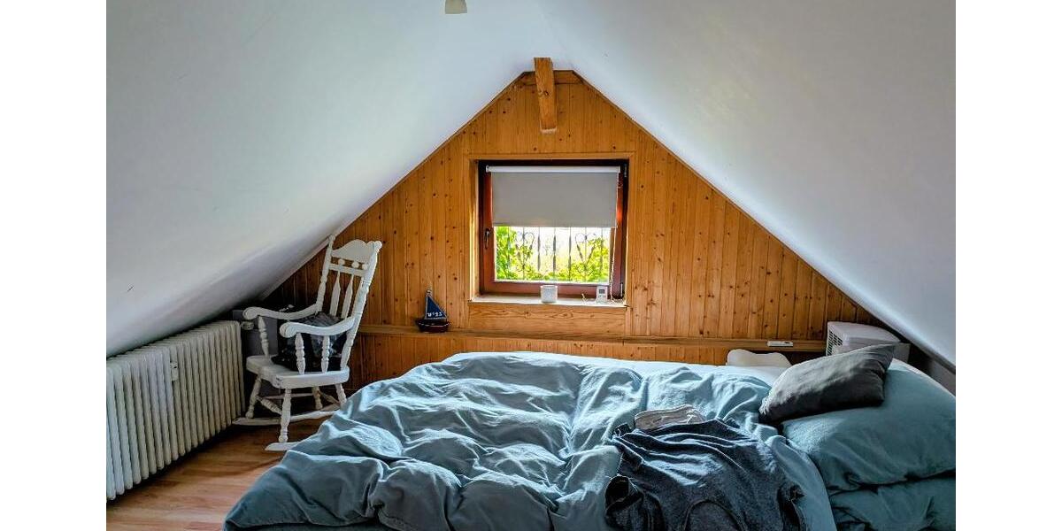 Dachgeschoßwohnung Wilhelmshaven - 2 Zimmer, 45 m&sup2;, 430&euro; | Angebot:26687659