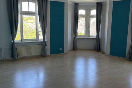 Wohnung Kassel West - 3 Zimmer, 111 m&sup2;, 1.200&euro; | Angebot:26791668