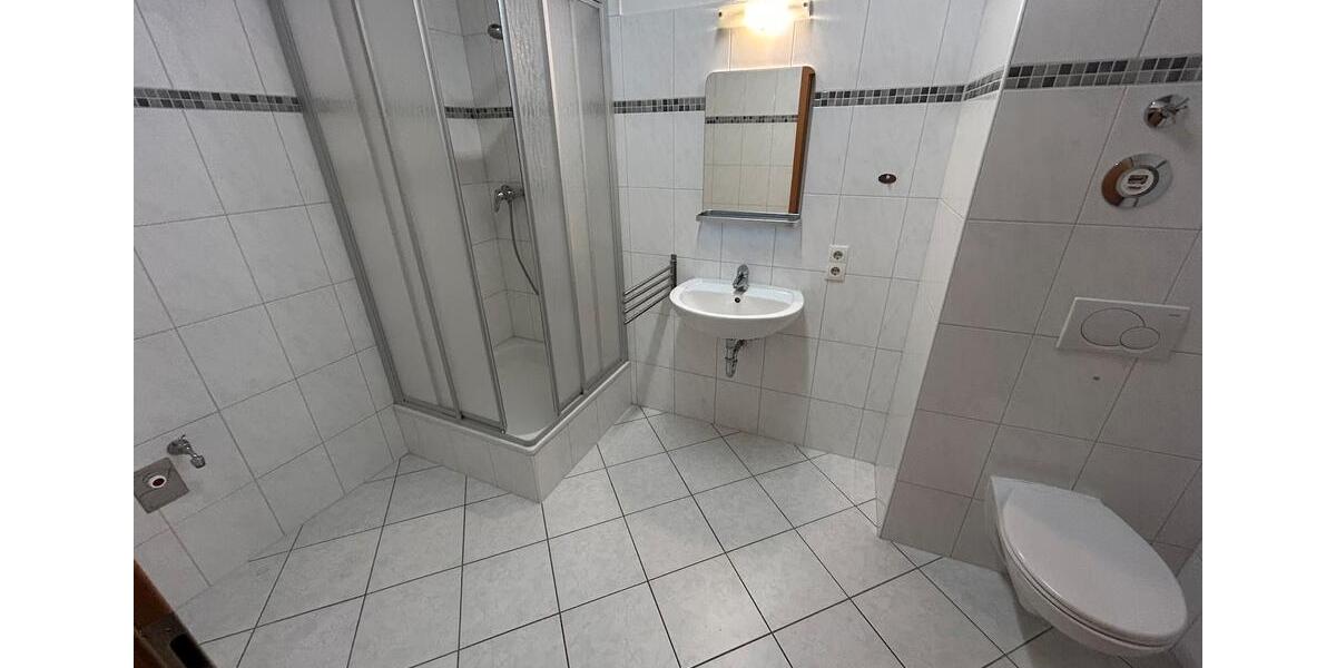 Etagenwohnung Magdeburg Nordwest - 1 Zimmer, 59 m&sup2;, 415&euro; | Angebot:26534923