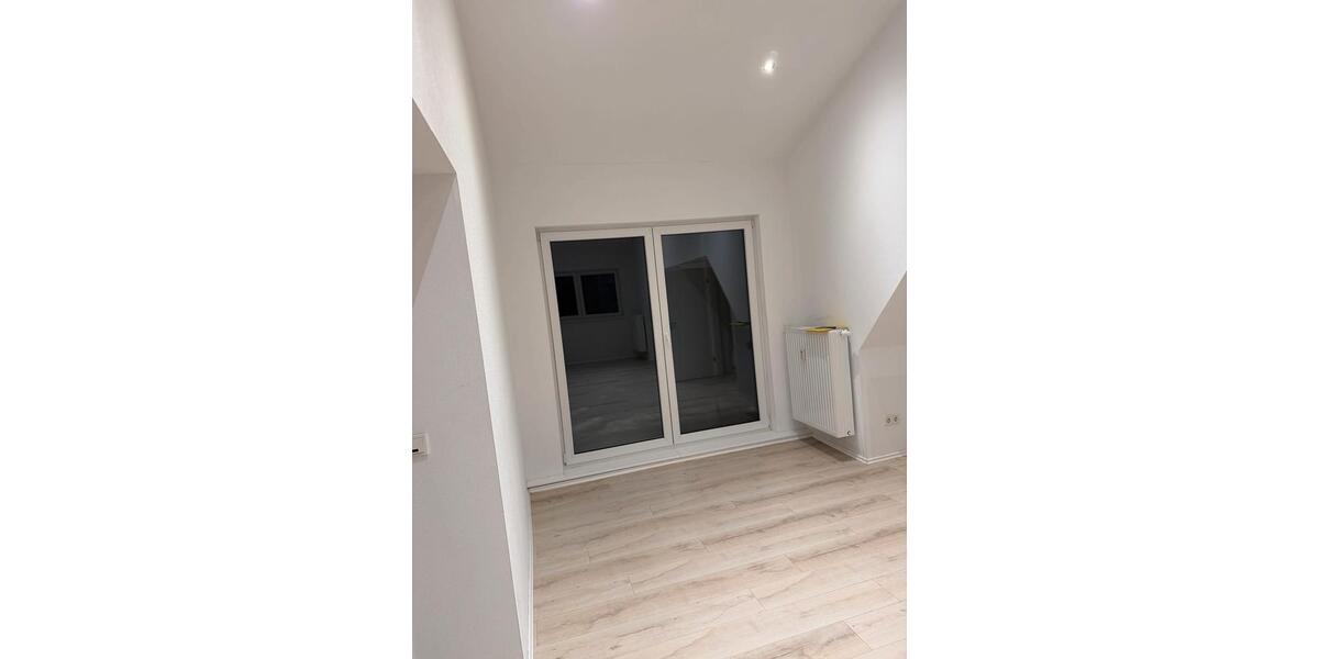 Dachgeschoßwohnung Uder - 3 Zimmer, 85 m&sup2;, 800&euro; | Angebot:24476775