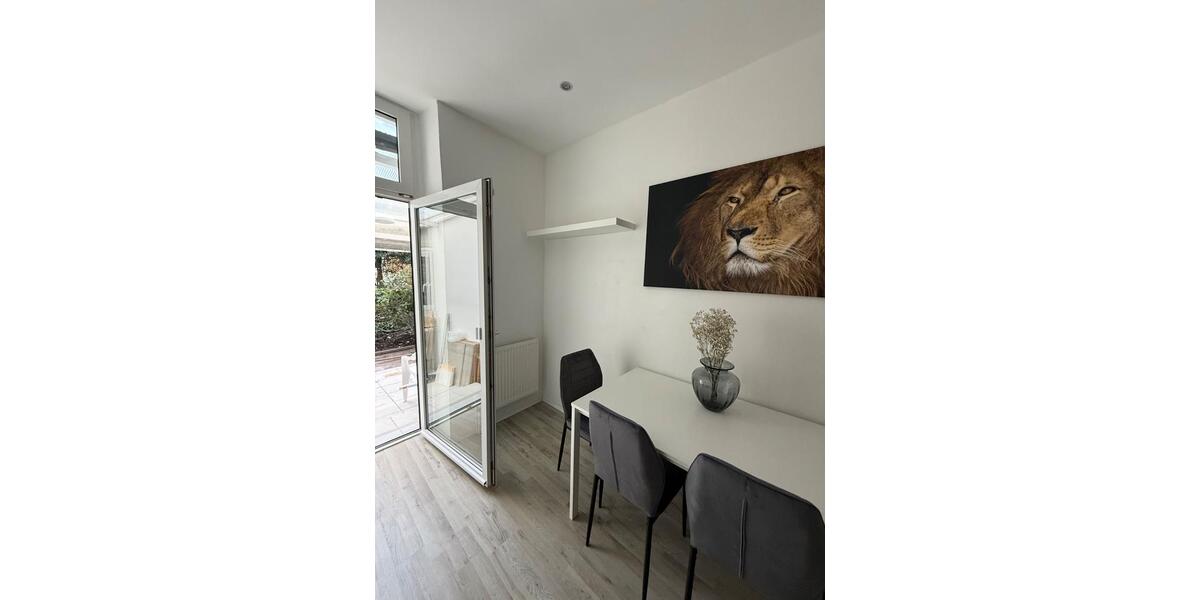 Wohnen auf Zeit Essen Stadtbezirk III - 10 Zimmer, 60 m&sup2;, 10&euro; | Angebot:25644544