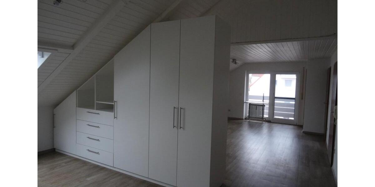 Dachgeschoßwohnung Neuburg an der Donau - 2 Zimmer, 58 m&sup2;, 640&euro; | Angebot:26232119