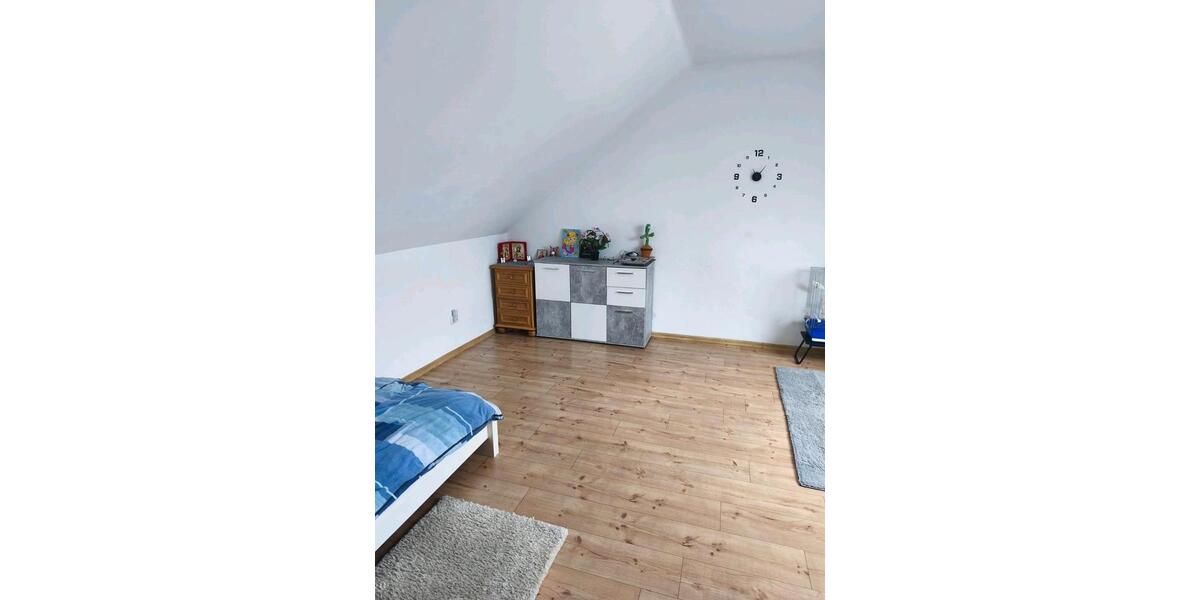 Dachgeschoßwohnung Königsmoos - 3 Zimmer, 68 m&sup2;, 780&euro; | Angebot:26267718