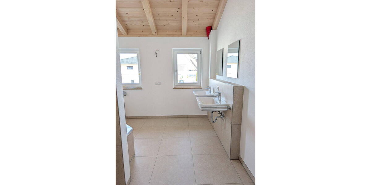 Doppelhaushälfte Heldenstein - 5 Zimmer, 153 m&sup2;, 1.660&euro; | Angebot:26152605