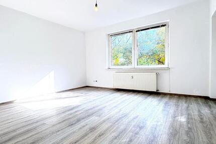 Günstige 3,5 Zimmer Wohnung mit wunderschönem Balkon 3 zimmer