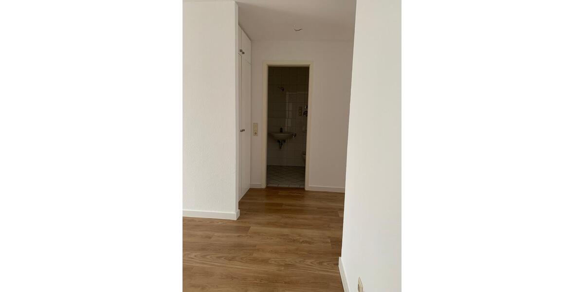 Etagenwohnung Erfurt Johannesplatz - 2 Zimmer, 69 m&sup2;, 656&euro; | Angebot:25802042