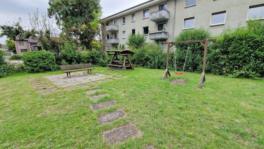 Komfortables Wohnen: Balkon, Tiefgarage, Pool & Sauna in Duisburg 3 zimmer