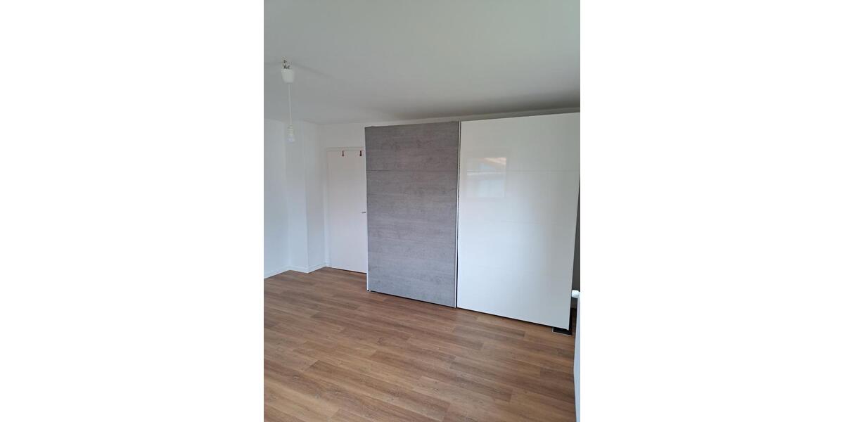 Etagenwohnung Welden - 2 Zimmer, 83 m&sup2;, 900&euro; | Angebot:26610669