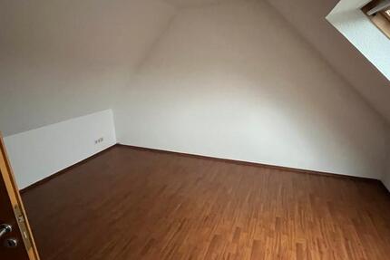 Wohnung Hövelhof - 3 Zimmer, 100 m&sup2;, 1.150&euro; | Angebot:24866564