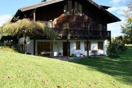 Wohnung Schäftlarn / Ebenhausen Ebenhausen - 3 Zimmer, 100 m&sup2;, 1.590&euro; | Angebot:26723417