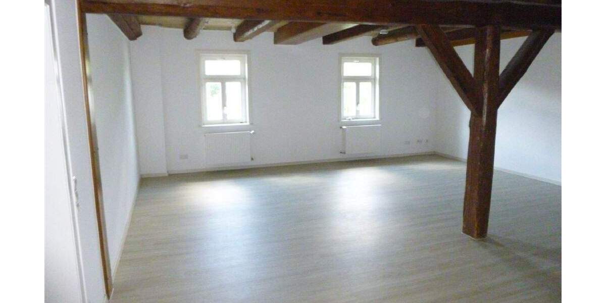 Etagenwohnung Weikersheim - 3 Zimmer, 110 m&sup2;, 660&euro; | Angebot:25728530