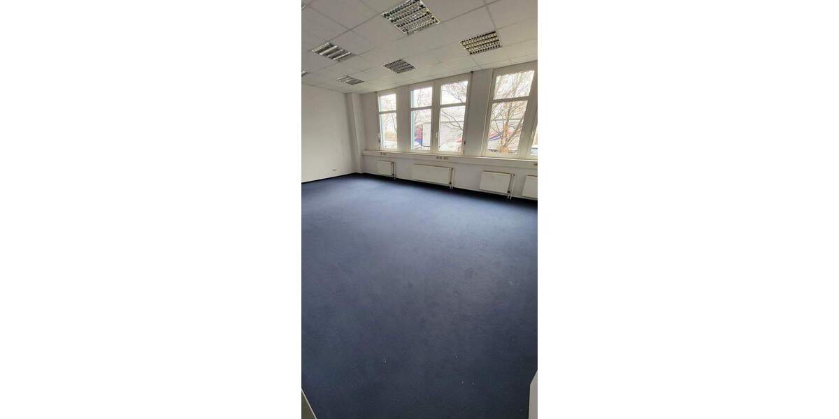 Gewerbeobjekt Wiedemar - 6 Zimmer, 613 m&sup2;, 3.350&euro; | Angebot:25899463