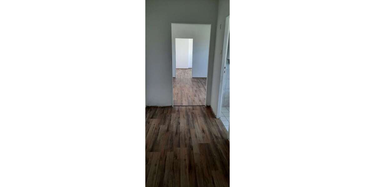Etagenwohnung Pirmasens Ruhbank - 2 Zimmer, 65 m&sup2;, 400&euro; | Angebot:27166724