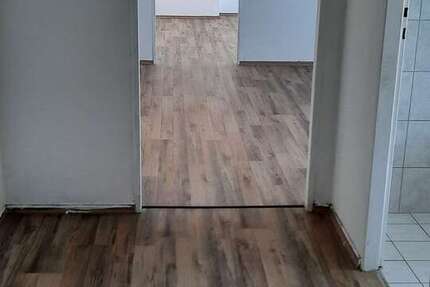 Wohnung Pirmasens Ruhbank - 2 Zimmer, 65 m&sup2;, 400&euro; | Angebot:27166724