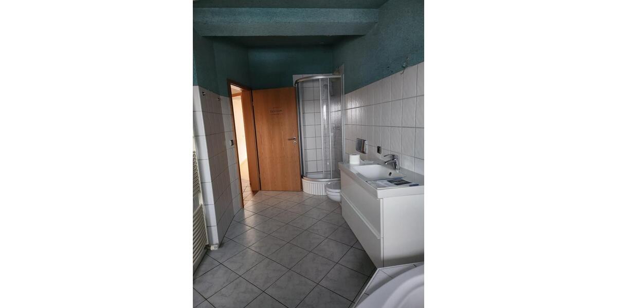 Dachgeschoßwohnung Güstrow - 3 Zimmer, 107 m&sup2;, 792&euro; | Angebot:25870491