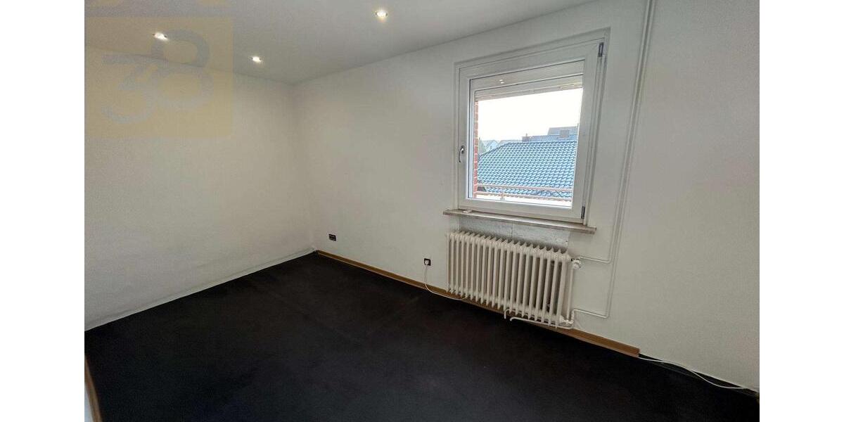 Etagenwohnung Wolfsburg Alt-Wolfsburg - 4 Zimmer, 120 m&sup2;, 990&euro; | Angebot:24783600