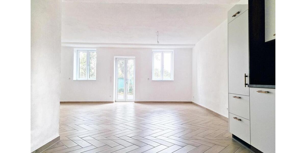 EG Wohnung mit Terrasse | Exklusiv wohnen. Natürlich leben. 4 zimmer