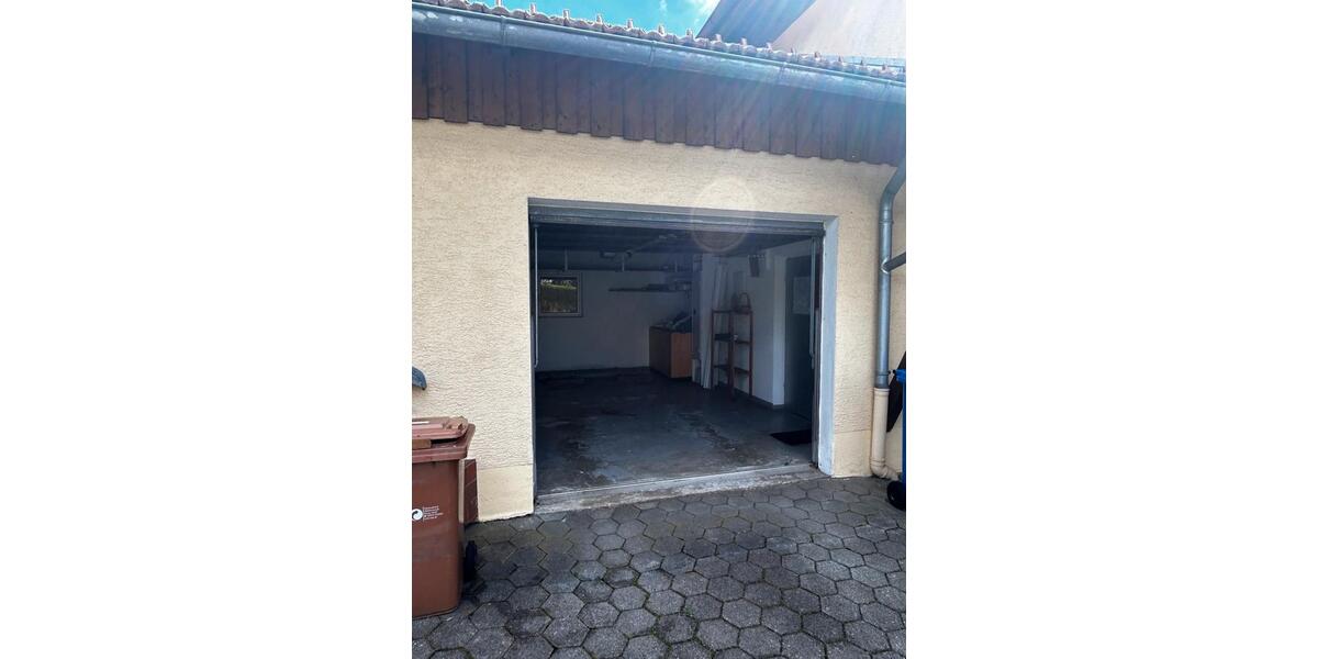 Einfamilienhaus Deggendorf - 5 Zimmer, 107 m&sup2;, 1.200&euro; | Angebot:26218228