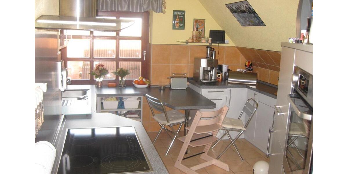 Dachgeschoßwohnung Burg (Dithmarschen) - 3 Zimmer, 125 m&sup2;, 996&euro; | Angebot:26039317