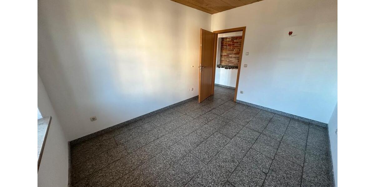 Hochparterre Amerang - 3 Zimmer, 70 m&sup2;, 1.000&euro; | Angebot:24582833