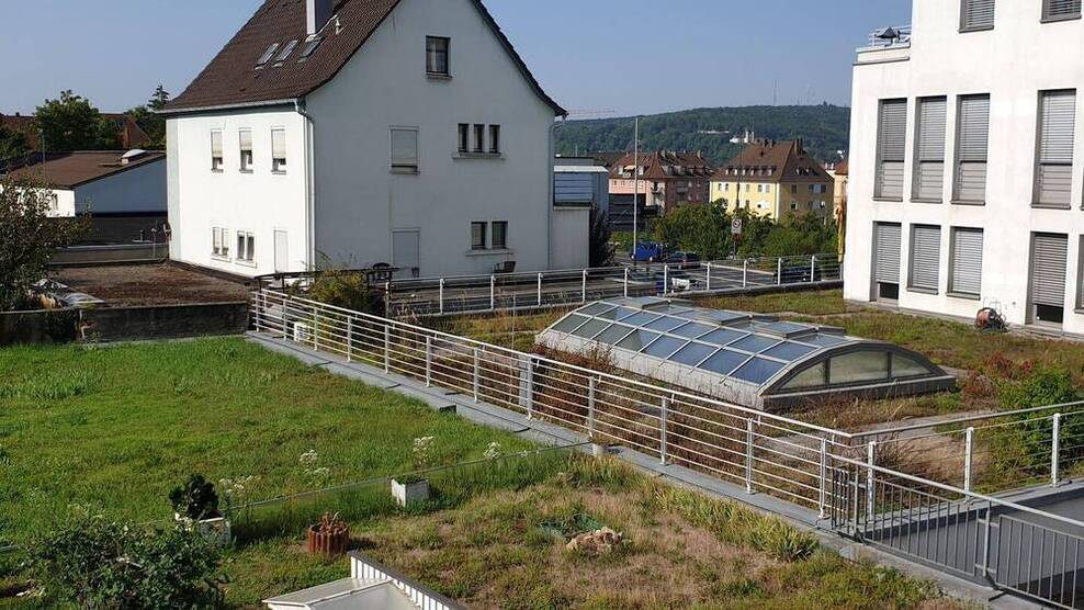 Sehr schön geschnittene 2-Zimmerwohnung mit Balkon in Nähe der Missionsärztlichen Klinik
