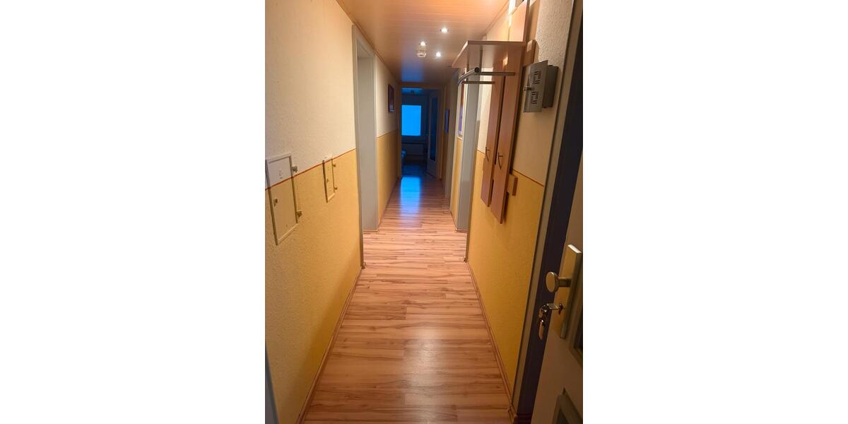 Dachgeschoßwohnung Mindelheim - 3 Zimmer, 60 m&sup2;, 990&euro; | Angebot:26671339
