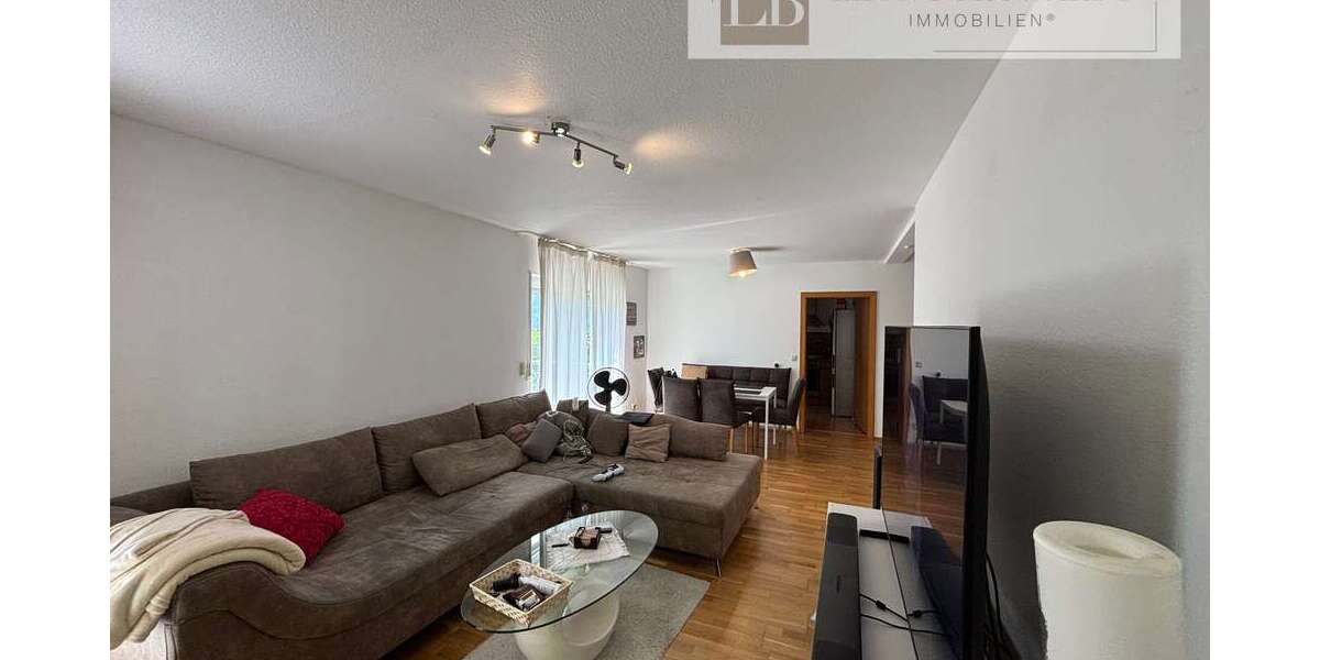 Etagenwohnung Freudenberg - 3 Zimmer, 90 m&sup2;, 670&euro; | Angebot:27016324