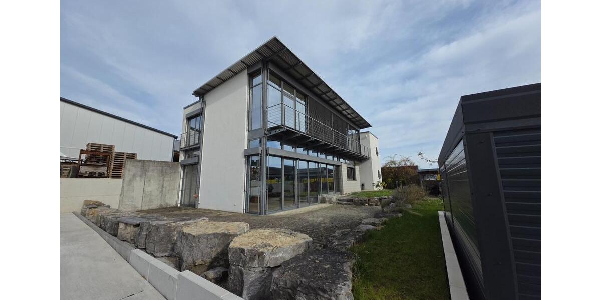 Modernes Wohn- oder Bürohaus in Weil im Schönbuch 7.5 zimmer