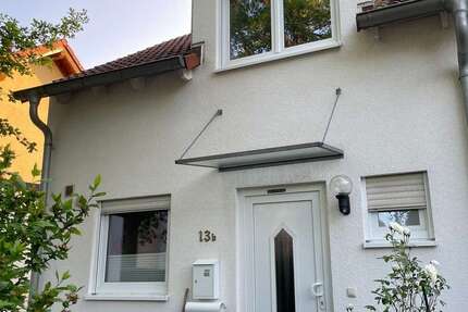 Haus Jugenheim - 4 Zimmer, 95 m&sup2;, 1.200&euro; | Angebot:27032927