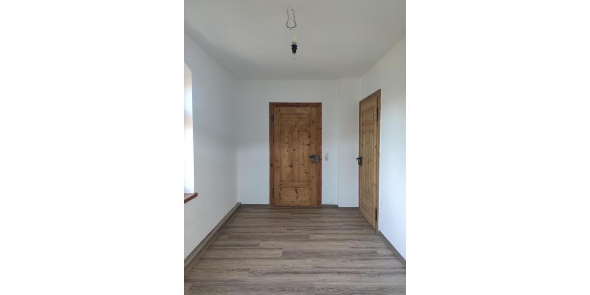 4-Zi.-Mietwohnung Balkon, Einbauküche & Elbblick (1. OG) - Meißen rechts der Elbe-MW4a0601 4 zimmer