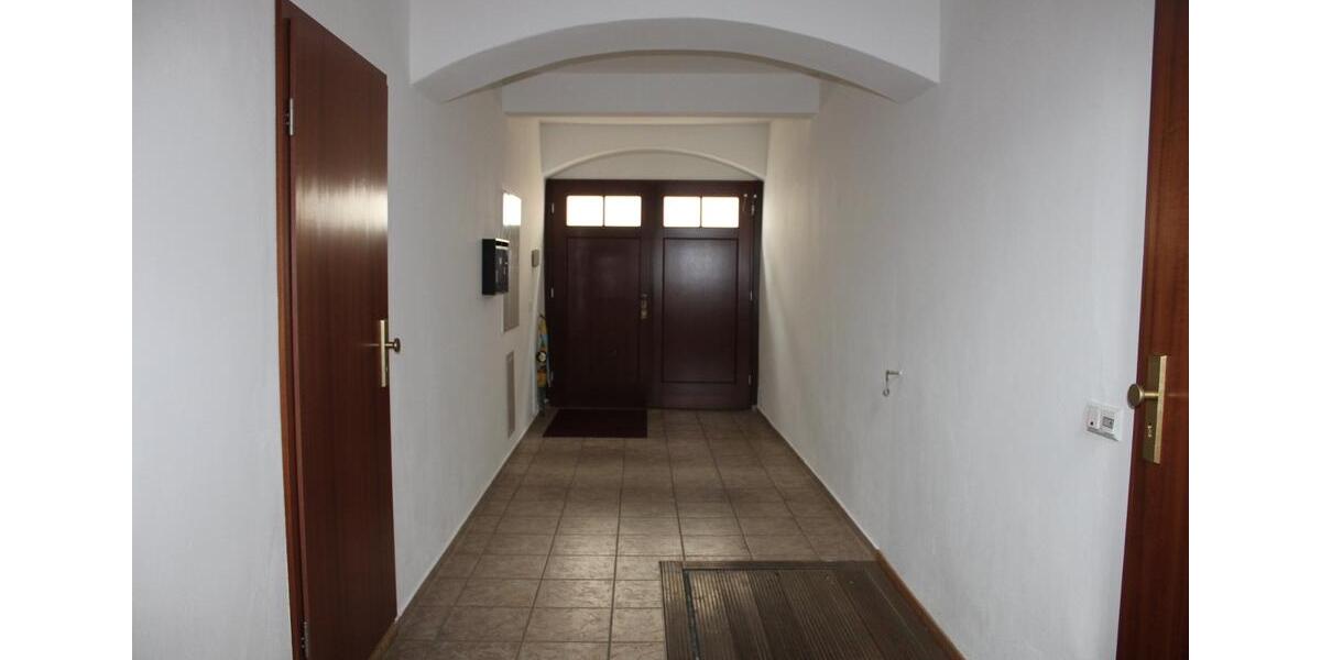 Etagenwohnung Torgau - 2 Zimmer, 71 m&sup2;, 490&euro; | Angebot:10633542