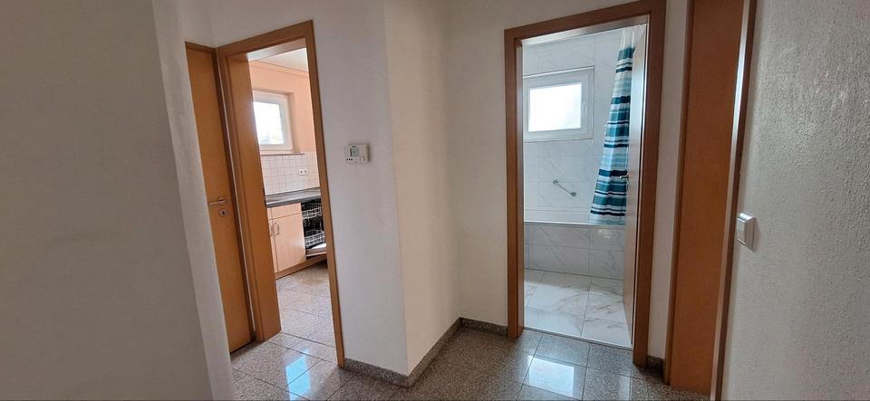 Etagenwohnung Ludwigsburg Pflugfelden - 4 Zimmer, 75 m&sup2;, 1.300&euro; | Angebot:24185121