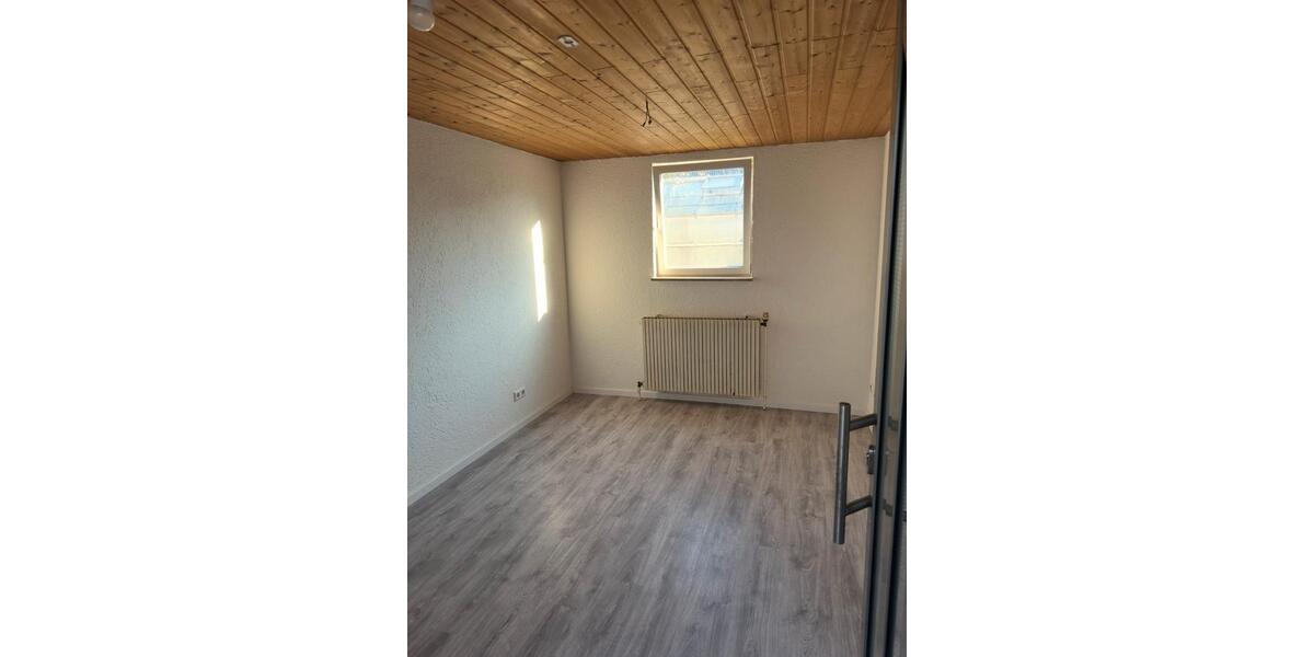 Maisonettenwohnung Schorndorf - 3 Zimmer, 68 m&sup2;, 850&euro; | Angebot:25842336