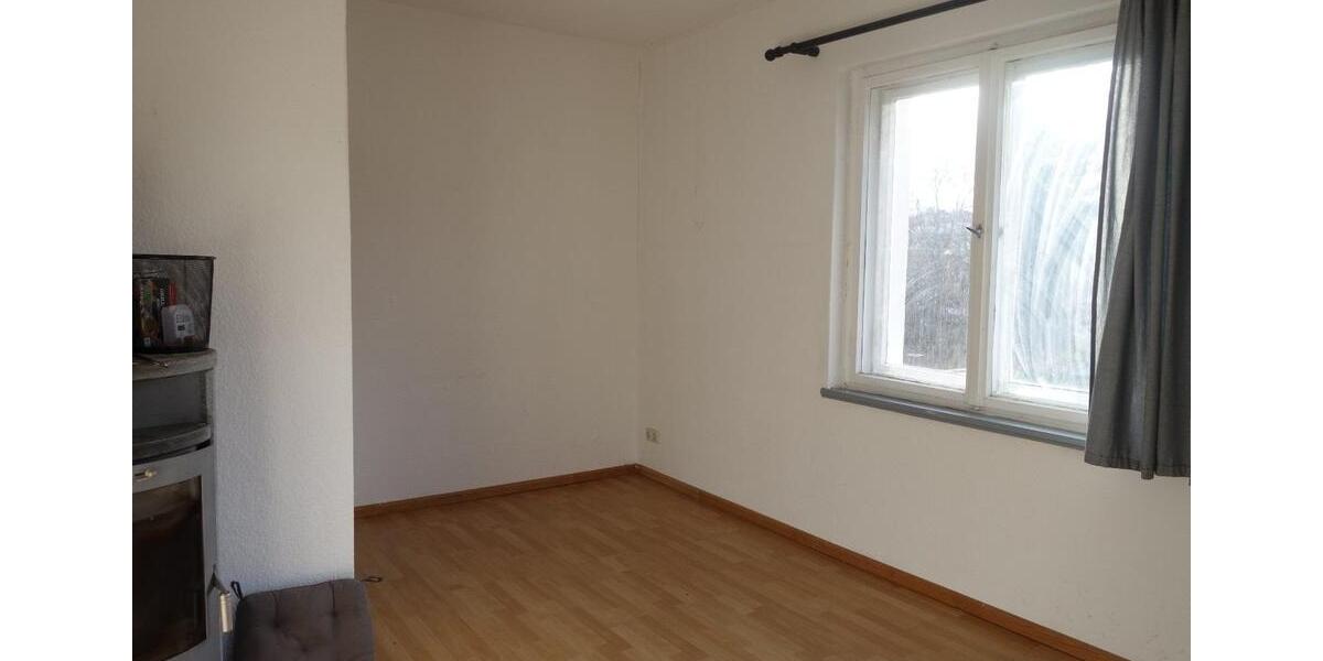 Etagenwohnung Dresden Cotta - 4 Zimmer, 112 m&sup2;, 690&euro; | Angebot:25273615
