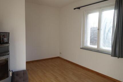 Wohnung Dresden Cotta - 4 Zimmer, 112 m&sup2;, 690&euro; | Angebot:25273615