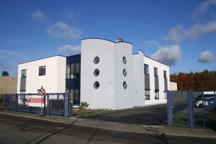 Büro in Hohen Neuendorf 690 € 32 m² zimmer