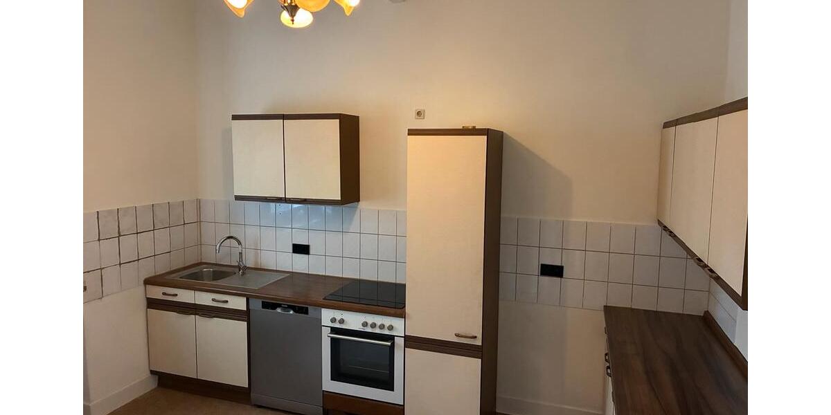 Moderene , ruhige Voll möblierte WG Zimmern , ab 450€ ( kalt) 3 zimmer