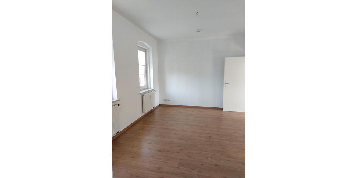 Etagenwohnung Bad Lauchstädt - 2 Zimmer, 51 m&sup2;, 392&euro; | Angebot:26311535